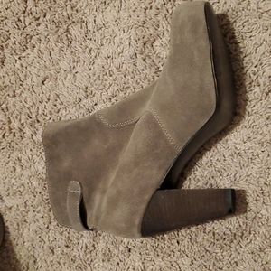 Size 11 Steve Madden platform bootie